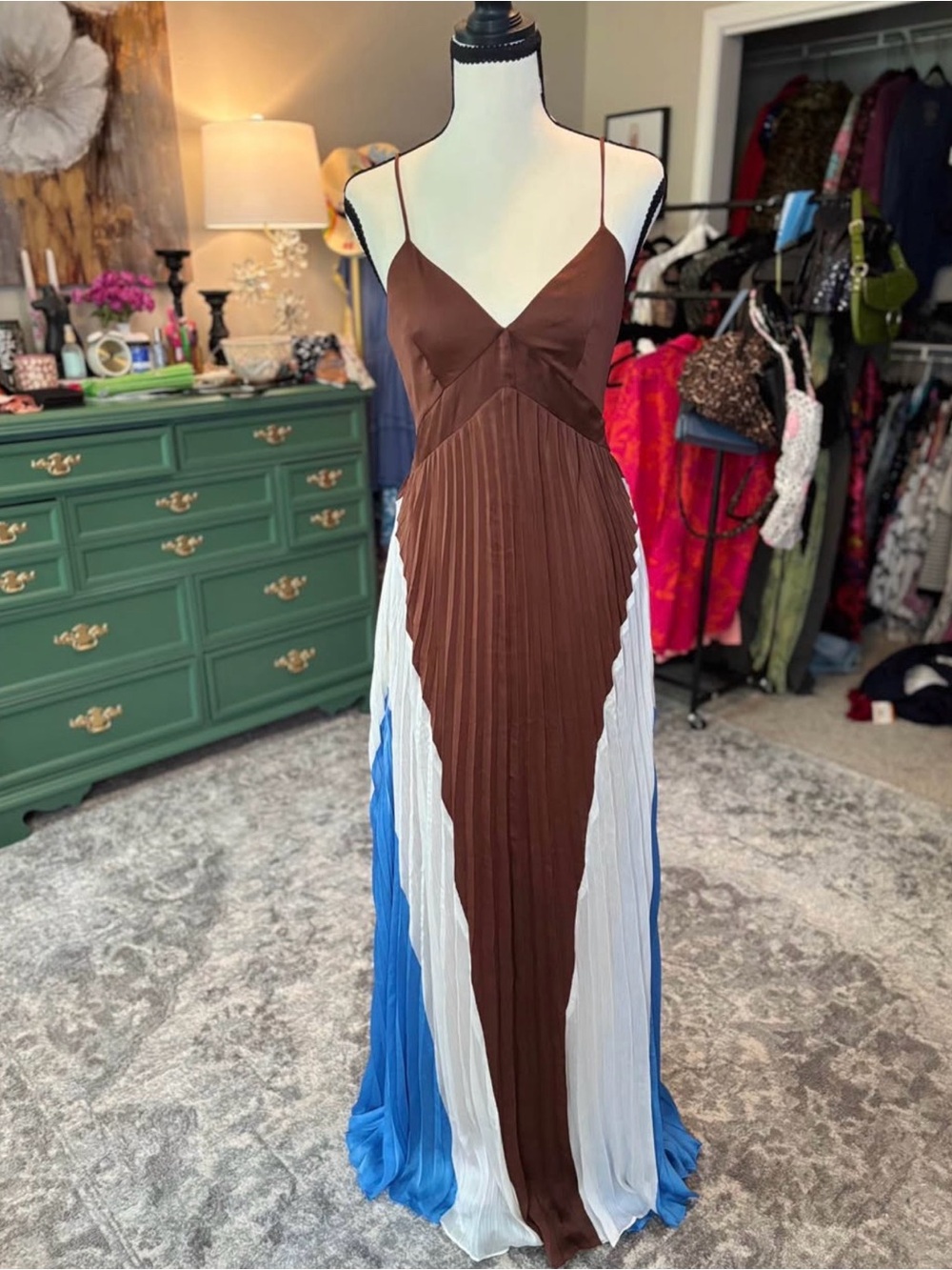 New BCBGMAXAZRIA Pleated Maxi Dress
